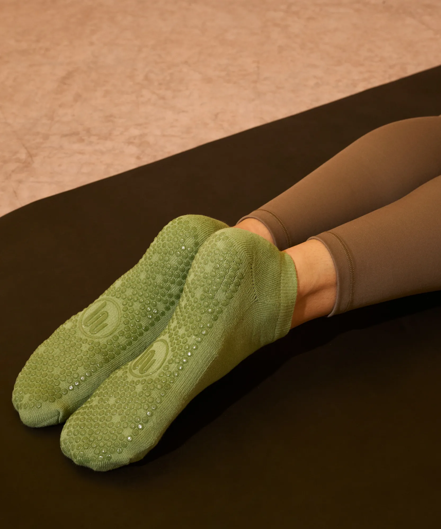 MoveActive - Classic Low Rise Grip Socks - Eucalyptus